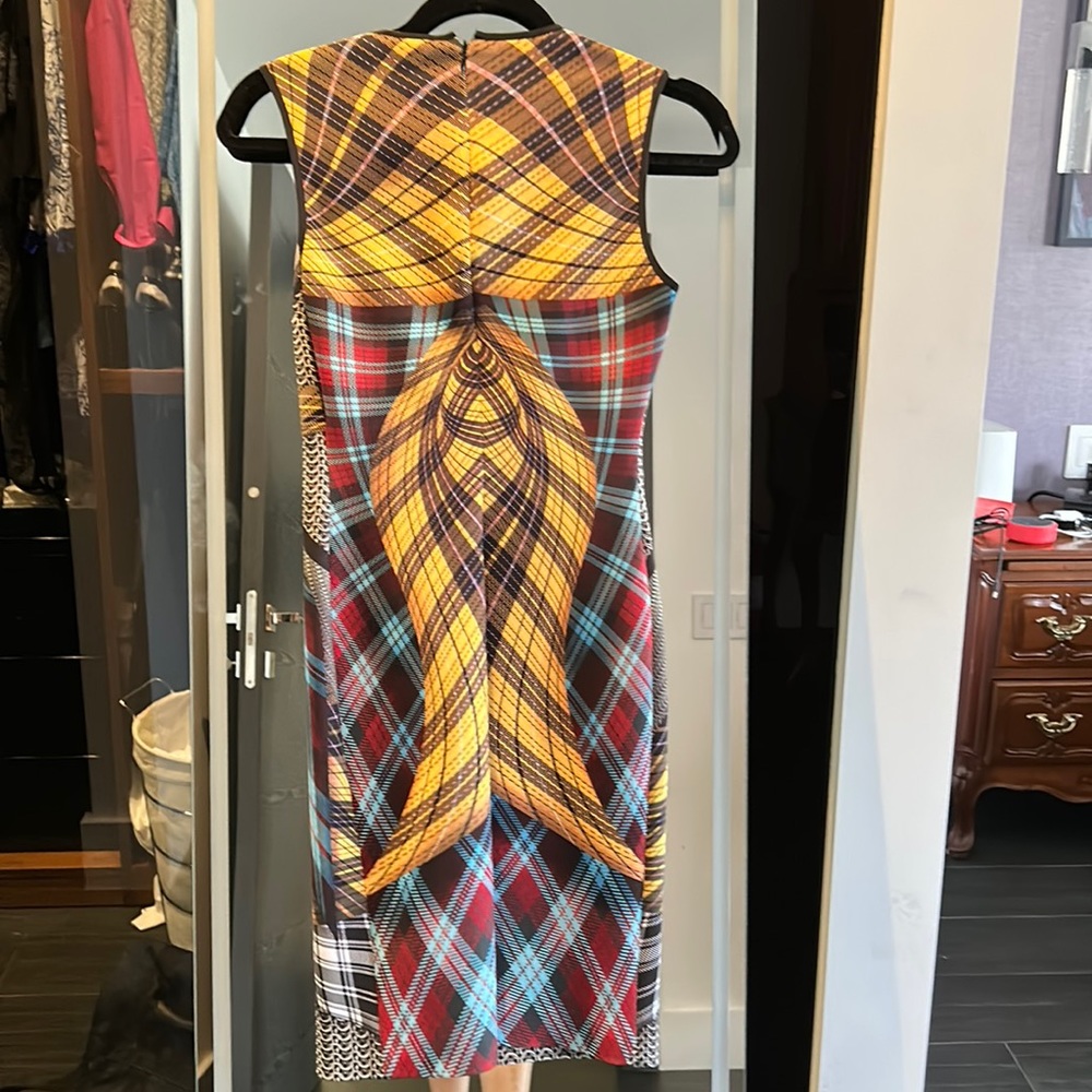 Clover canyon dress pre used size xs with a lot  colors
